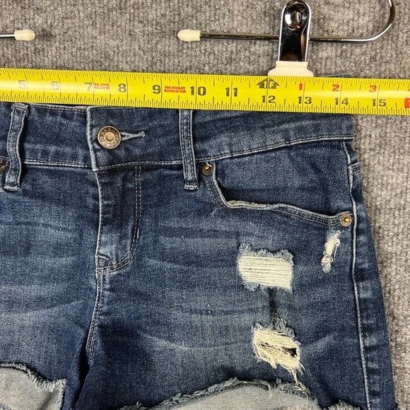 Vintage Guess Jeans Shorts 29 Womens Cut Off Distressed Medium Wash‎ Blue Denim - Picture 7 of 9